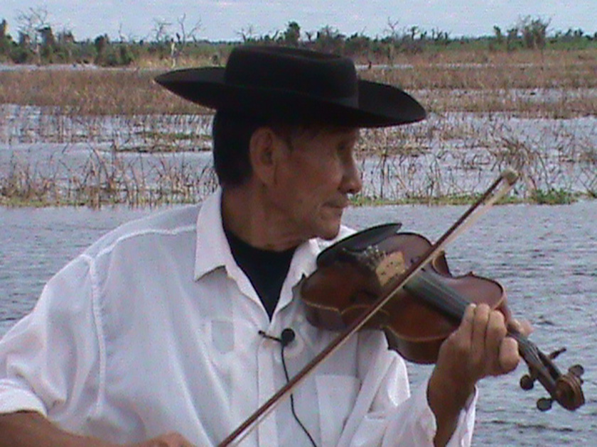 Trabajan para la séptima edición de la Fiesta del Violín del Monte Formoseño