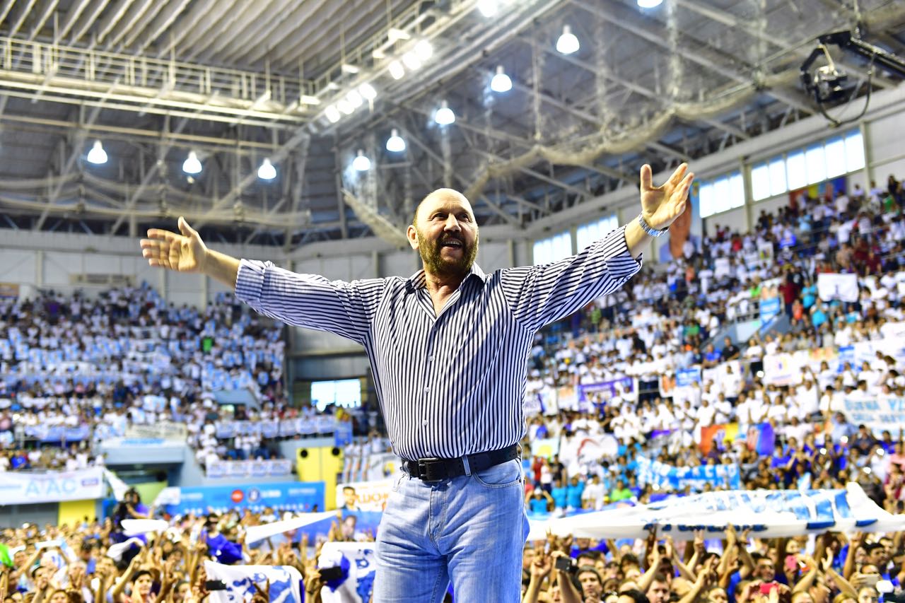 El Gobernador Insfrán encabezó el acto por el Día de la Lealtad