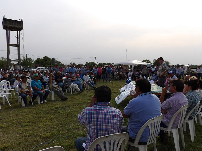 El gobierno concretó aporte no reintegrable a más de seiscientos productores bananeros