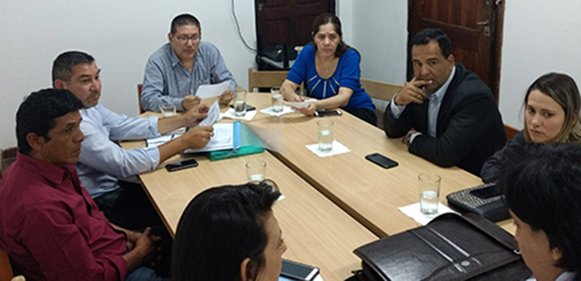 Se levanto el acampe de municipales de Perin