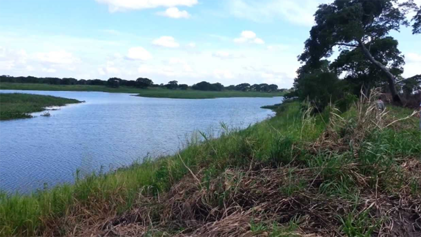 Mojon de Fierro: la policía busca a un hombre en el Riacho Pilagá