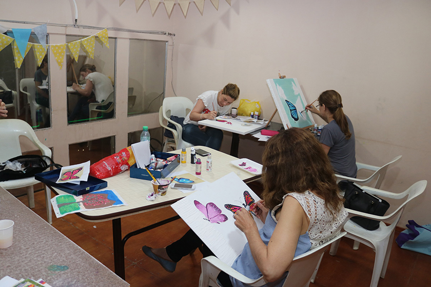 Taller de Pintura Abstracta en Relieve con acrilico y gel tridimensional