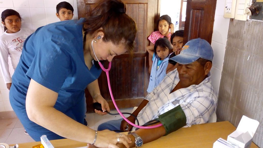 Vigilancia sanitaria permanente en comunidades originarias