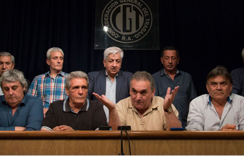 La CGT exigió rediscutir la reforma y amenazó con un paro si hay DNU