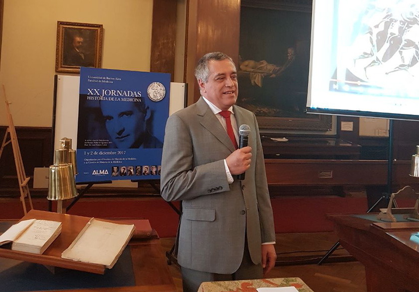 Décima fue disertante en la Facultad de Medicina de la UBA