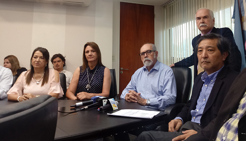 Daniel Higa evaluó programa «Compra Más, Paga Menos»