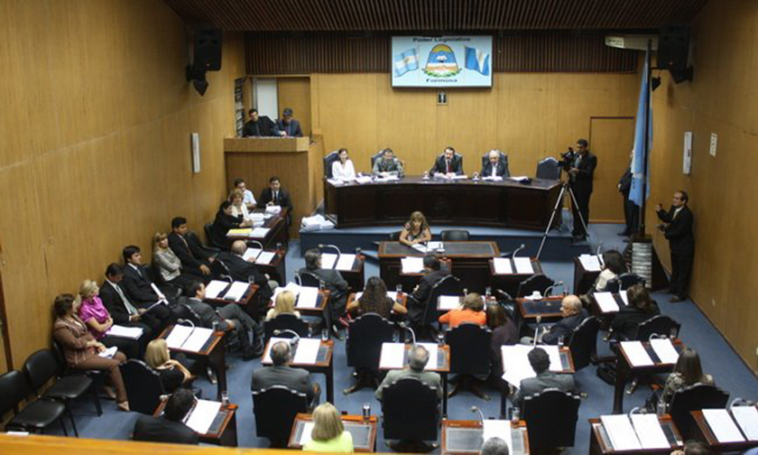 Sesión preparatoria en la Legislatura