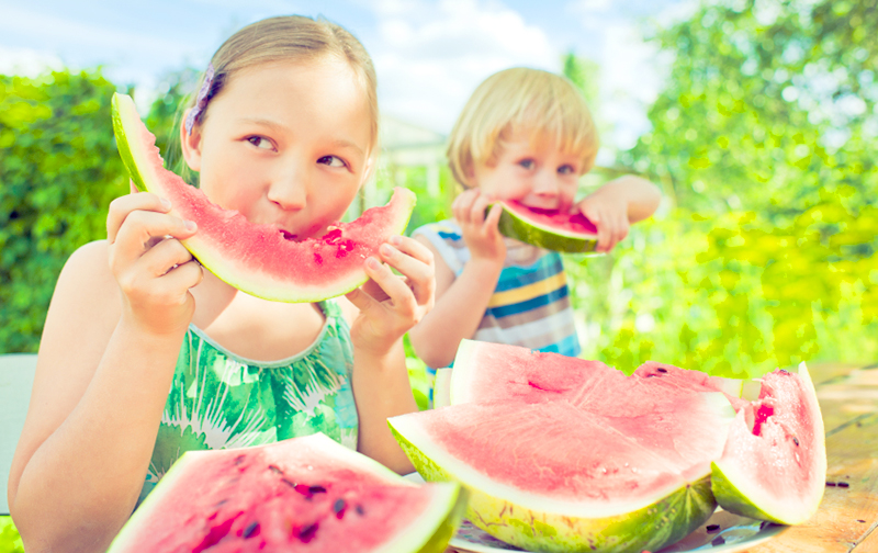 Recomendaciones para una dieta equilibrada de niños en vacaciones