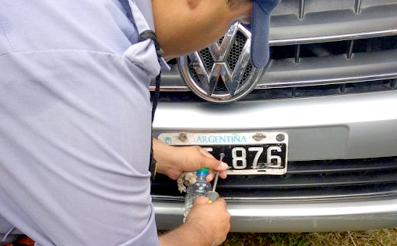 La Policía secuestró otra camioneta melliza y el original se encuentra en Entre Ríos