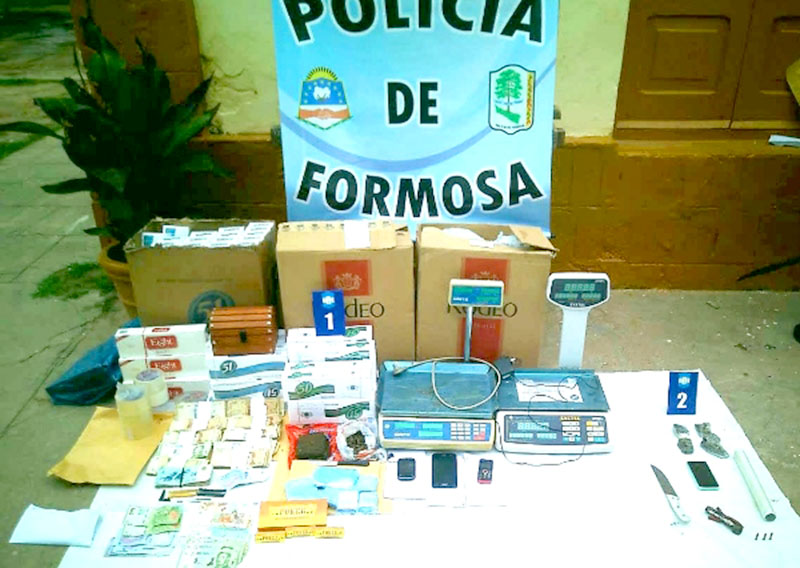 Comandante Fontana: la Policía desarticuló dos centros de ventas de droga