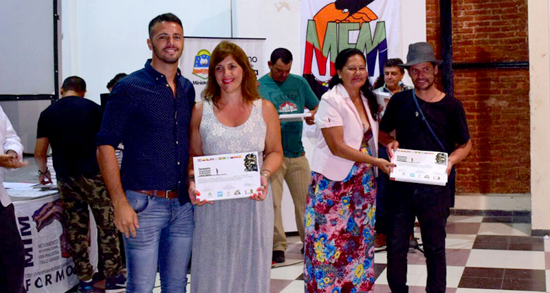 Noche de arte, cultura y reconocimientos en el Galpón C del Paseo Costanero