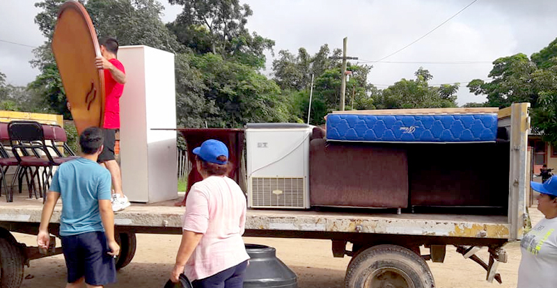 Familias inundadas son reubicadas por el municipio clorindense