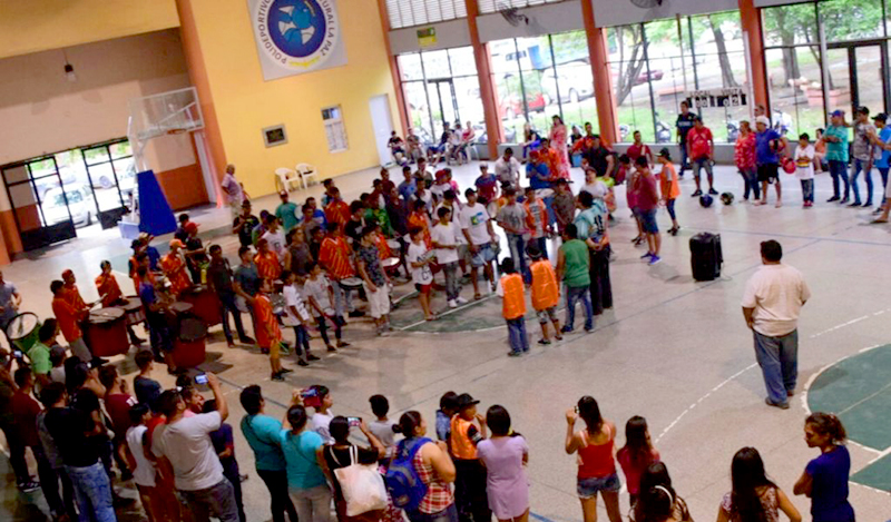 Intensos preparativos para la edición 2018 de los “corsos barriales y populares formoseños”