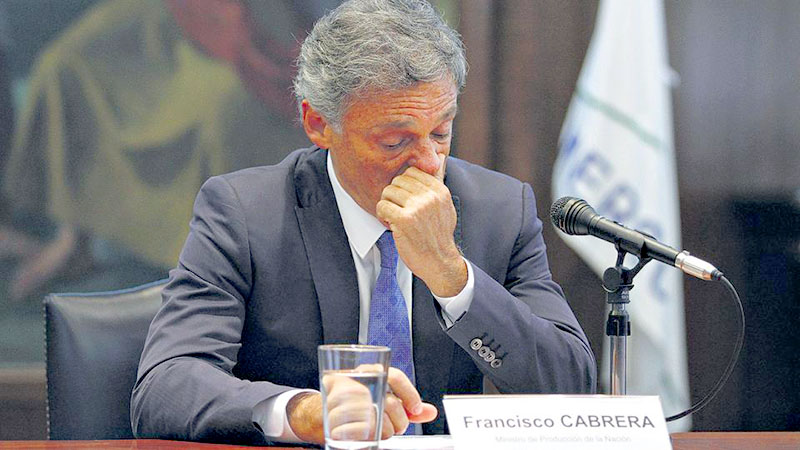 El Ministerio de Producción anunció 45 desvinculaciones