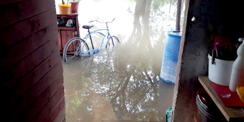 López León: “Las lluvias afectaron a muchos barrios pero no hay evacuados”