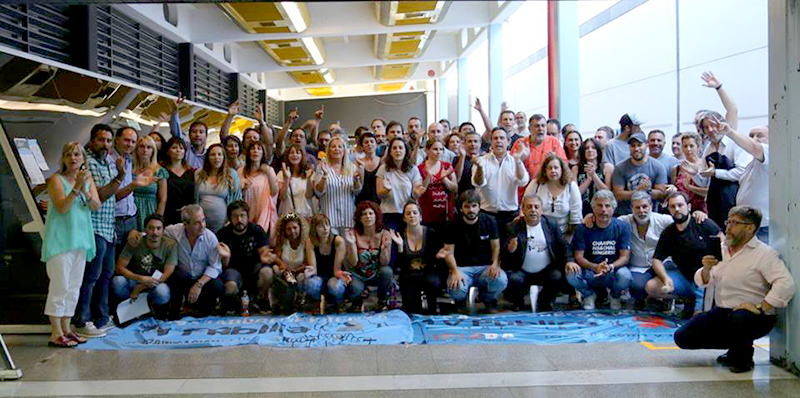 Los abusos y privilegios del ministro Lombardi