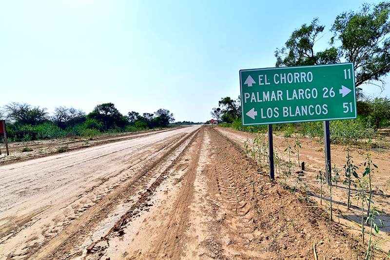 Trabajan en proyecto para enripiar nueva ruta cruzada por el Trópico de Capricornio