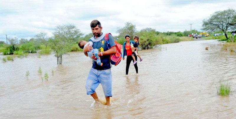 Las intensas lluvias en Bolivia mantienen en alerta al norte de Salta con pasos cerrados y rutas rebalsadas