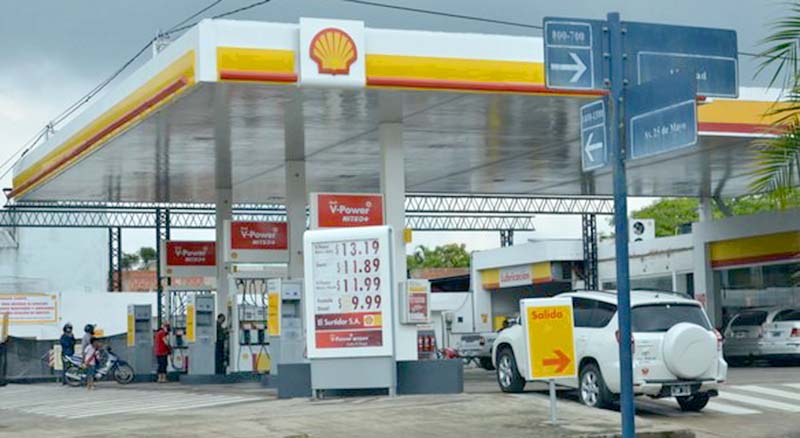 Shell aumentó 6 por ciento el precio de sus combustibles