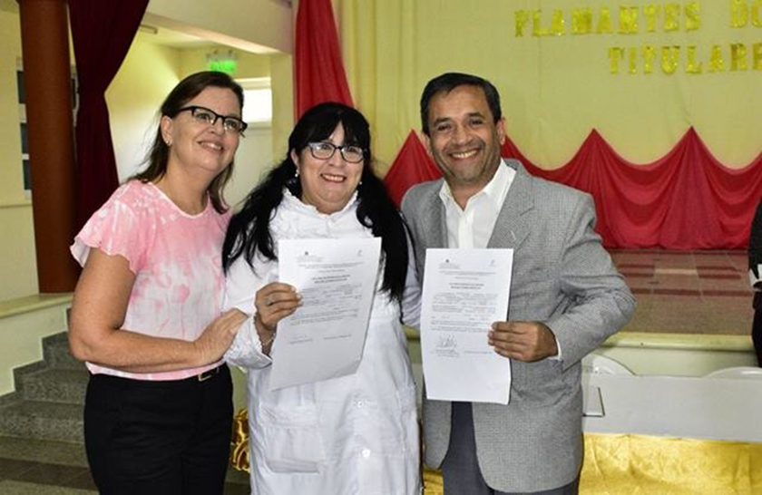 Concurso Docente: Toma de posesión de cargo de los directores del nivel Primario