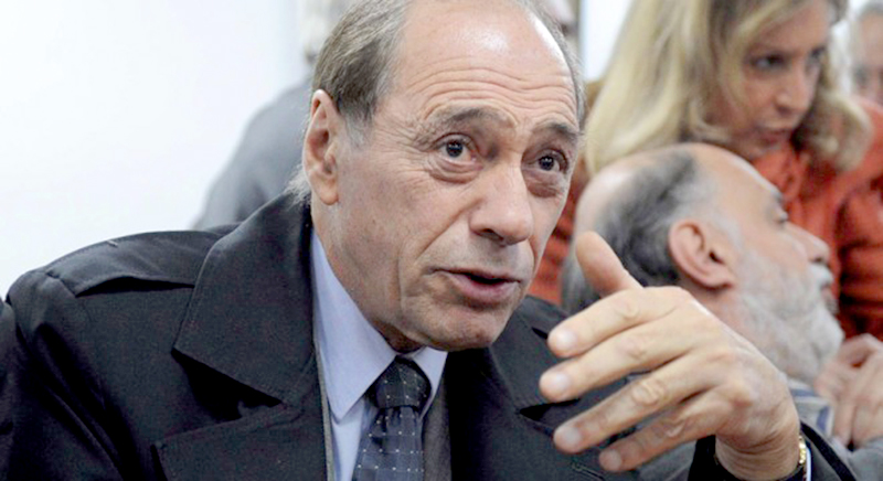 Zaffaroni desea que Macri no termine el mandato