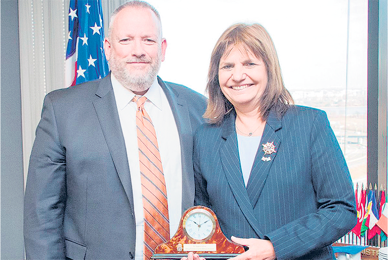 Bullrich anunció acuerdos con agencias y fuerzas de seguridad estadounidenses