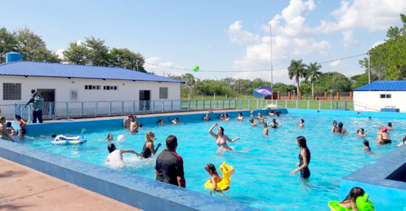 “Verano en familia”, el programa que alberga a la familia estatal en Herradura