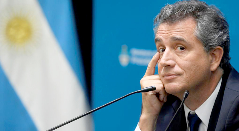 Etchevehere le restituyó a la Sociedad Rural los 500 mil pesos que le habían obsequiado y por los que era investigado