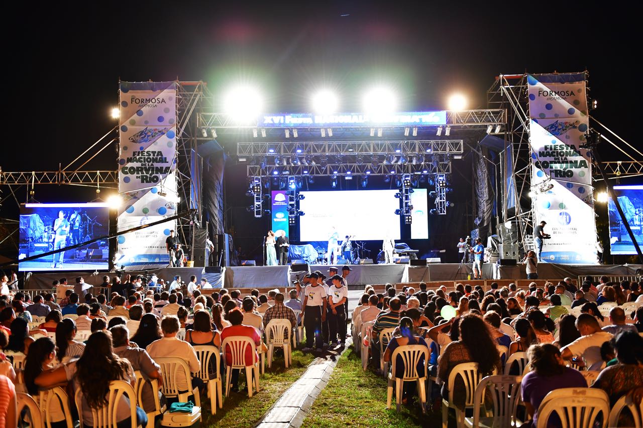 Arranco la 16° Fiesta Nacional de la Corvina