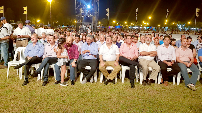 Insfrán presidió la apertura de la 16° Fiesta Nacional de la Corvina