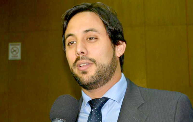 Vera: “Lo de Carbajal es propio de un bocón que no conoce la provincia”