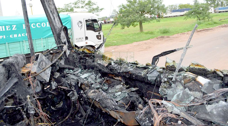 Sáenz Peña: camioneros cerealeros se enfrentaron a los tiros en la rotonda