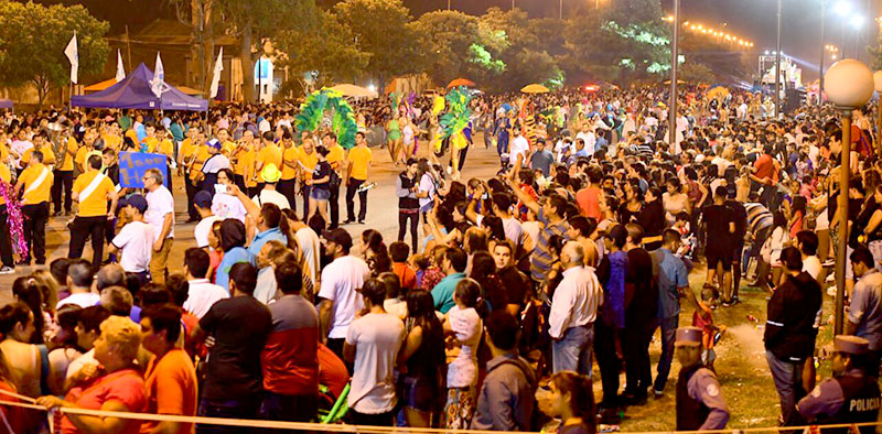 Los corsos barriales y populares sobre avenida Néstor Kirchner