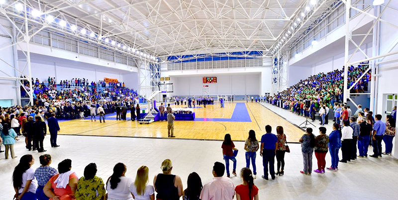 La Liga debuta en Laguna Blanca