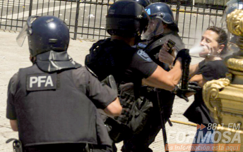 Amnistía alertó sobre “una tendencia preocupante” a reprimir en Argentina