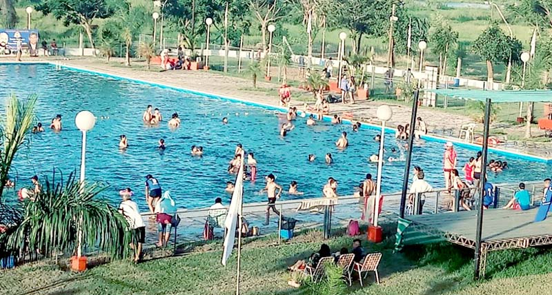 Riacho He Hé disfruta del verano