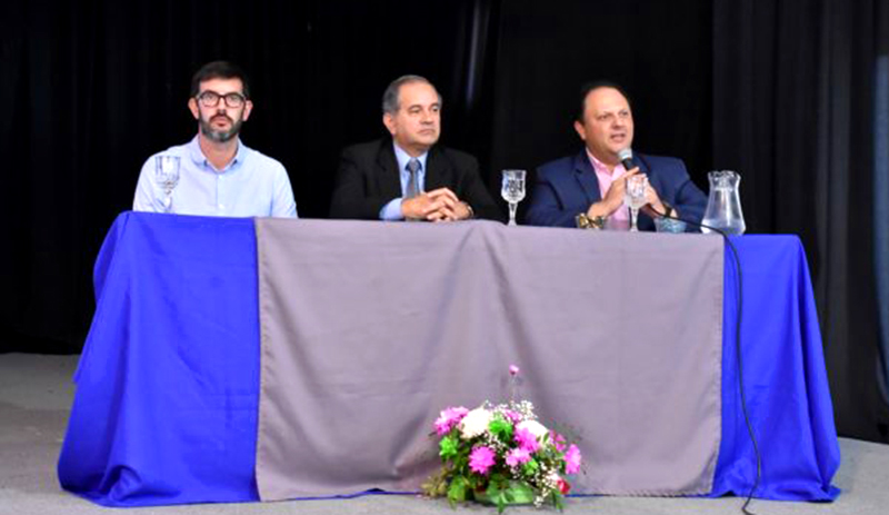 Lanzan diplomatura universitaria de abordaje en consumos problemáticos