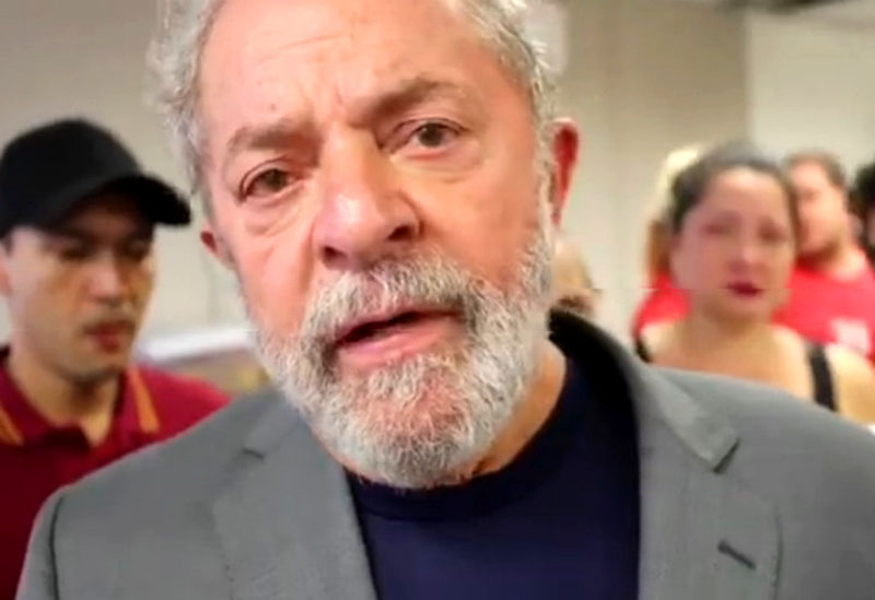 Lula dice que no escapó al exterior “porque quien es inocente no corre”