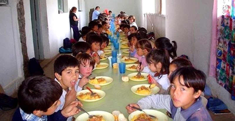 Comedores escolares abiertos durante el receso invernal