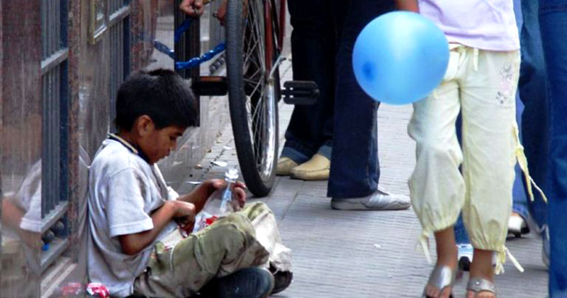 Advierten que la pobreza aumenta y “afecta principalmente a los niños”
