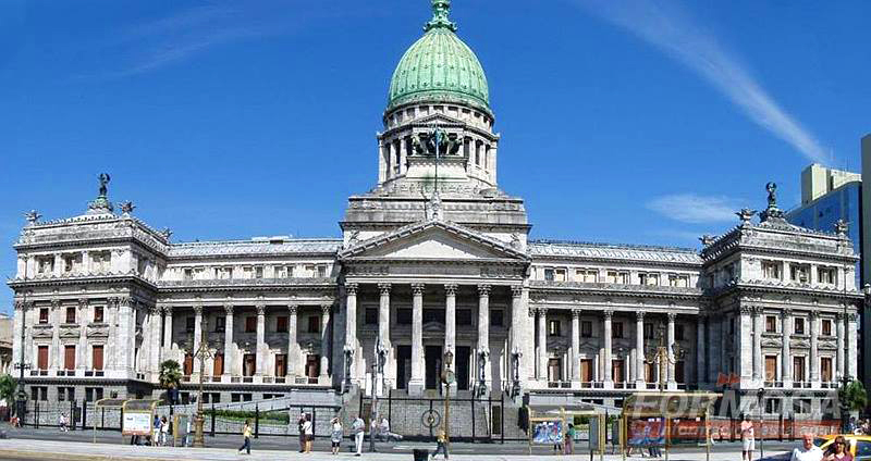 Día clave en el Senado: el macrismo busca que los bienes originados por la corrupción vuelvan al Estado