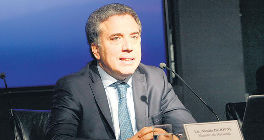 La deuda alcanzaría a fin de año una relación del 111 por ciento respecto del Producto Bruto, según la UMET