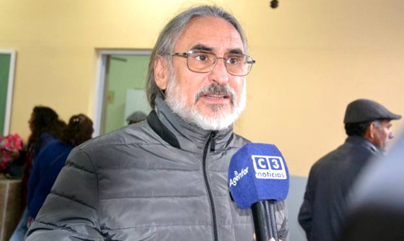 Basterra centro el problema nacional en lo ideológico, que “el pobre es un gasto”