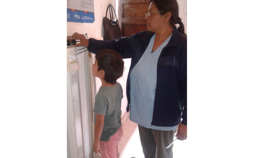 Refuerzan prestaciones de salud en Las Lomitas