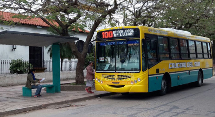 Pese a medida de fuerza, prestan servicios de transporte urbano