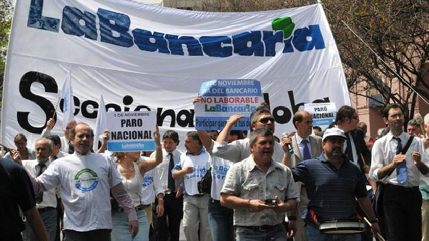 Se levantó el paro de los bancarios