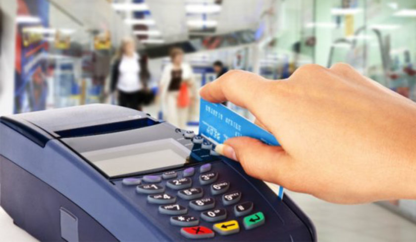 Afirman que es obligatorio que comercios acepten los pagos con tarjetas de débito