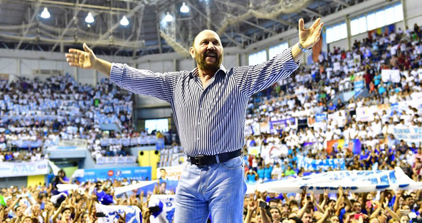 Unánime apoyo a la candidatura de Insfrán