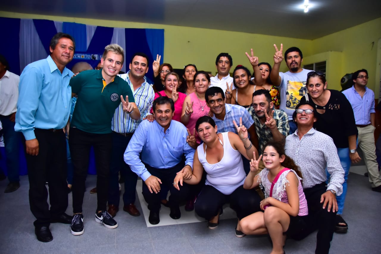 Gran reunión de jóvenes y dirigentes en Las Lomitas para ratificar un “apoyo incondicional” al gobernador Insfrán