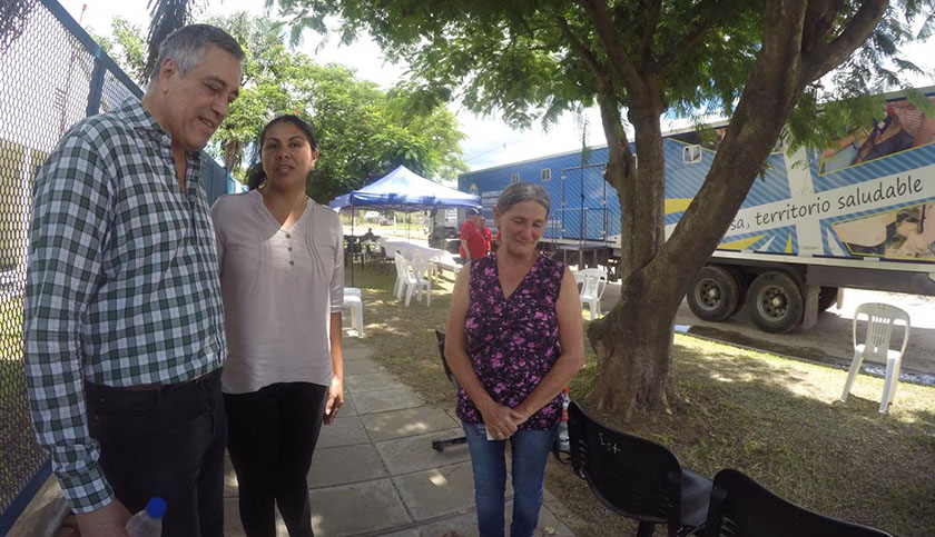 Unidad Móvil Sanitaria en beneficio de la comunidad de Villa 213